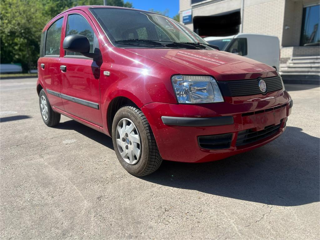 Fiat panda 1.2 benzine 2010 cilinderkoppakking, Autos, Fiat, Rouge, Achat, Panda, Boîte manuelle