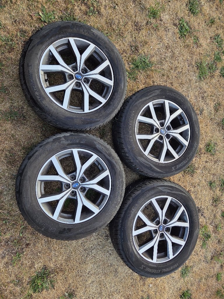 Jantes + pneus à vendre, Autos : Pièces & Accessoires, Pneus & Jantes, Pneus hiver, Véhicule de tourisme, Pneu(s), Enlèvement