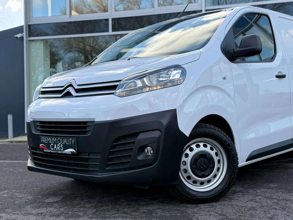 Citroën Jumpy LENGTE 3 / CRUISE / CARPLAY / NAVI / CAMERA, Auto's, Stof, Gebruikt, Citroën, Wit