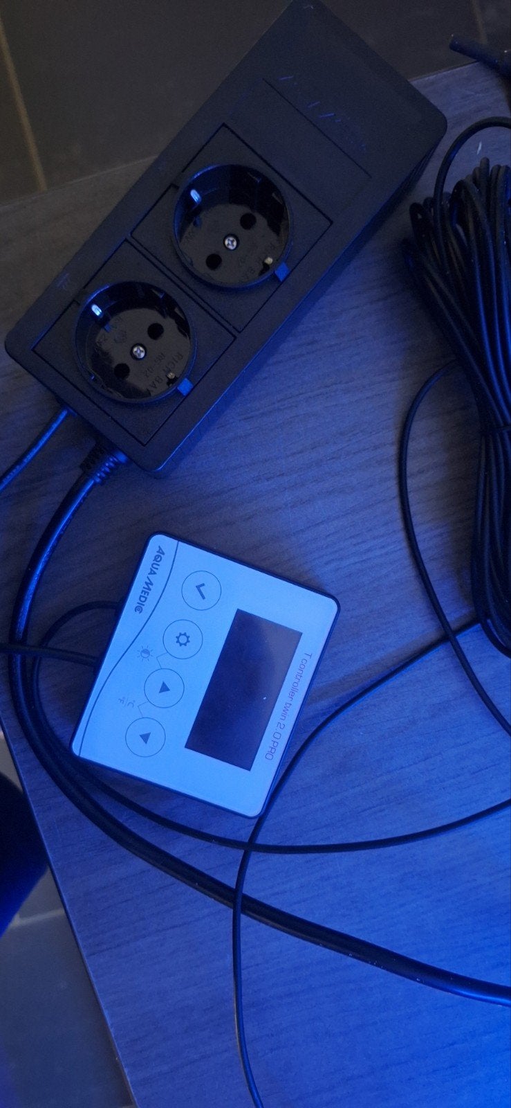 Aqua Medic T Controller Twin – temperatuurregelaar aquarium, Ophalen of Verzenden, Inclusief controller, Gebruikt, Aqua Medic