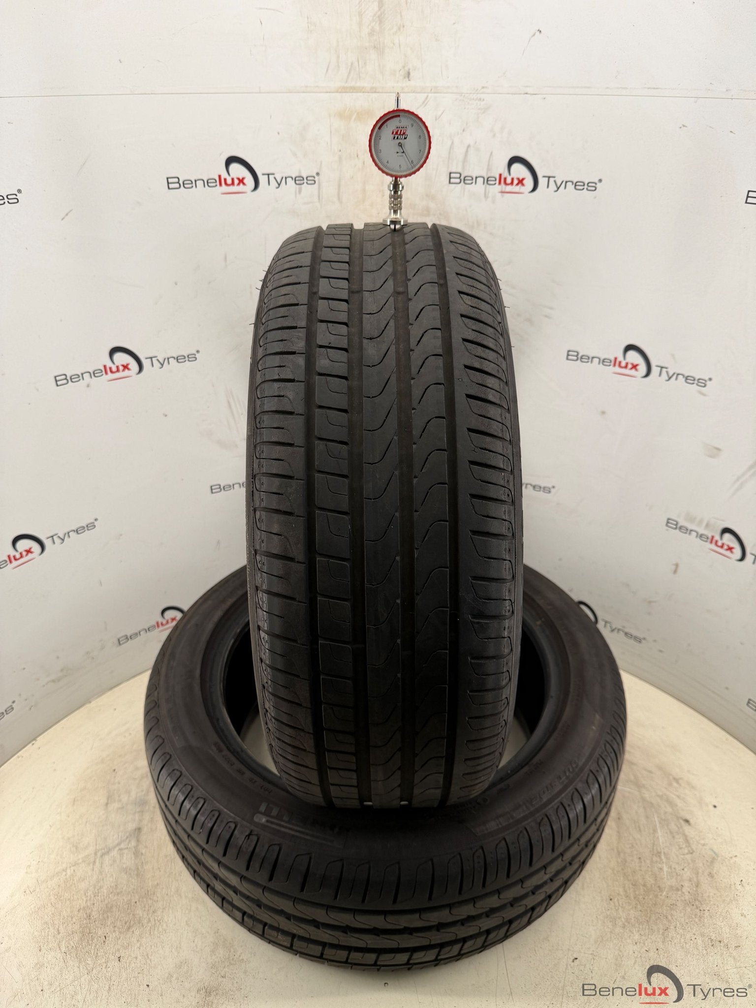 215/50R17 95W Pirelli Cinturato 215/50 R17 215/50/17 2155017, Autos : Pièces & Accessoires, 215 mm, Véhicule de tourisme, Pneus été