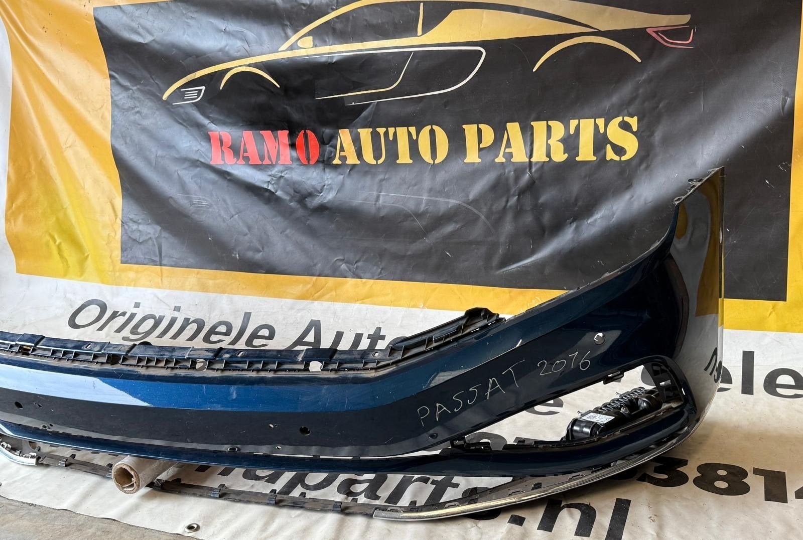 VOORBUMPER VW PASSAT B8 3G FACELIFT 6XPDC 3G0807221 2019, Gebruikt, -, -, Ophalen of Verzenden