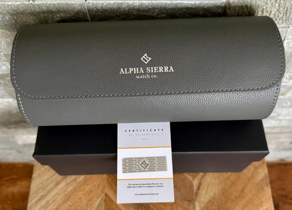 LEDEREN HORLOGEROL VOOR 3 HORLOGES TWV400€! 💯%NIEUW, Handtassen en Accessoires, Overige Accessoires, Nieuw, Ophalen of Verzenden
