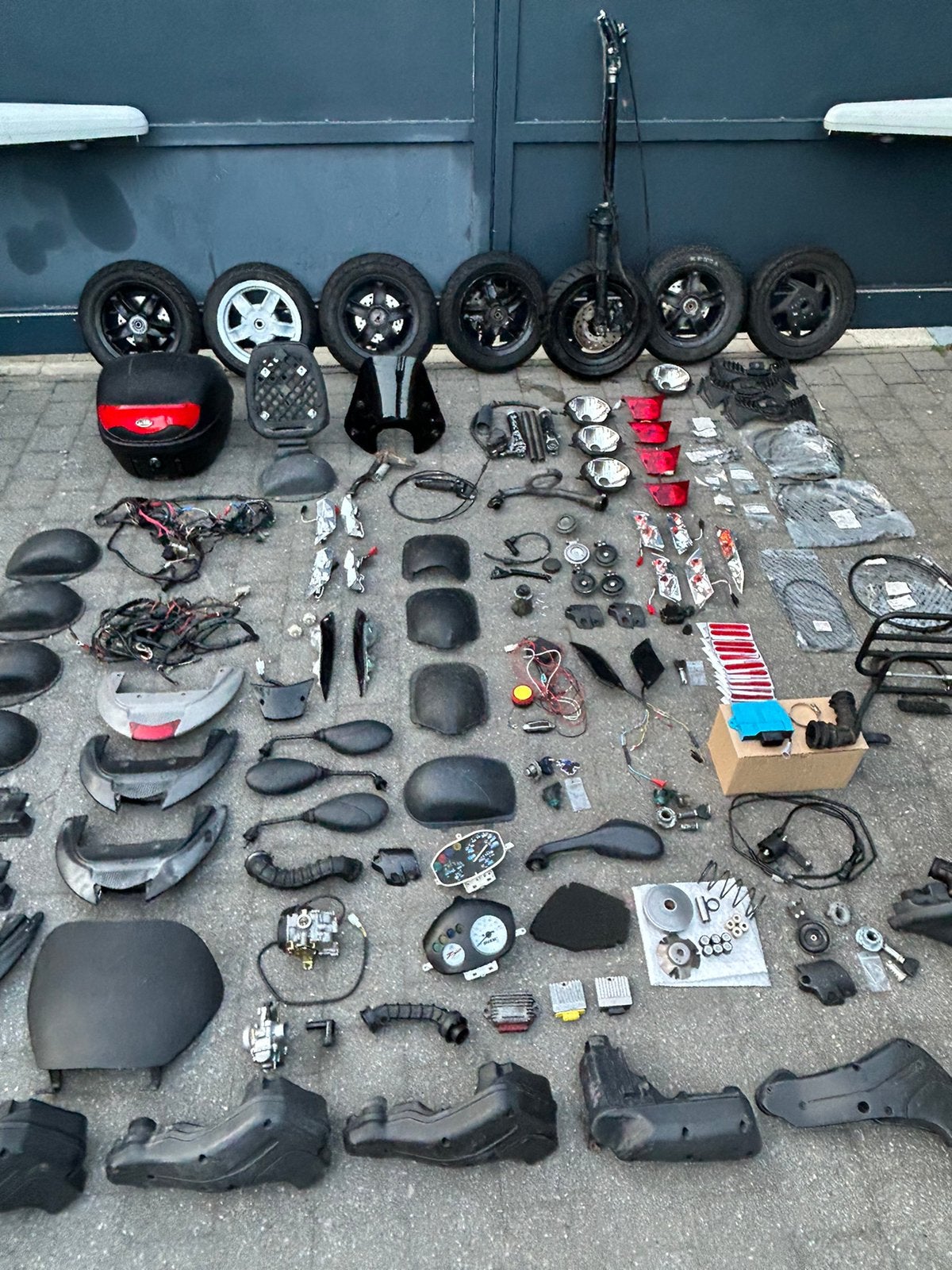 Pièces zippées Piaggio, Vélos & Vélomoteurs, Enlèvement ou Envoi