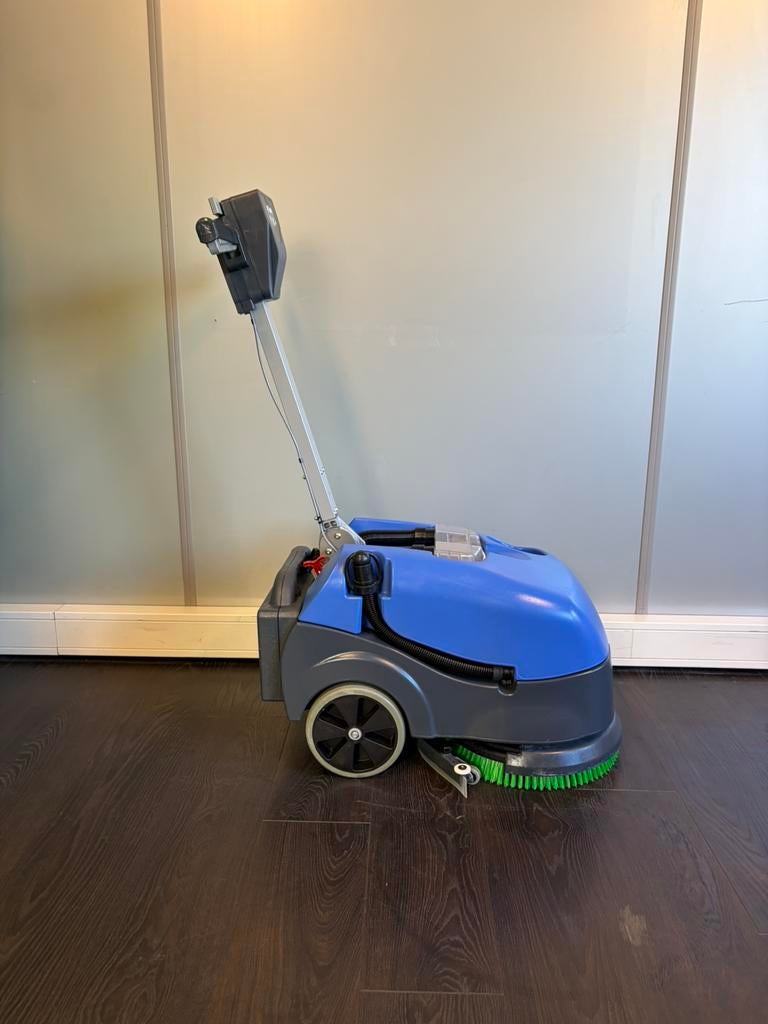 Numatic TTB1840 | Compacte schrobmachine | Nieuwe accu, Enlèvement ou Envoi