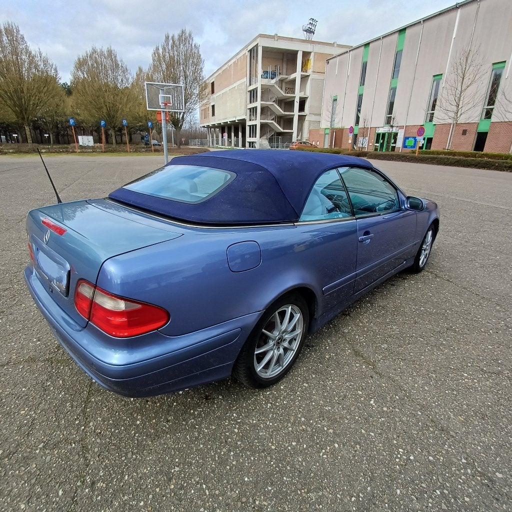 Mercedes clk 230 Avantgarde Cabriolet 2000, Autos, Mercedes-Benz, Boîte manuelle, 2 portes, Particulier, CLK