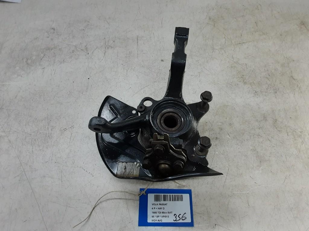 WIELNAAF LINKS VOOR Volkswagen Passat (35I), Gebruikt, Volkswagen