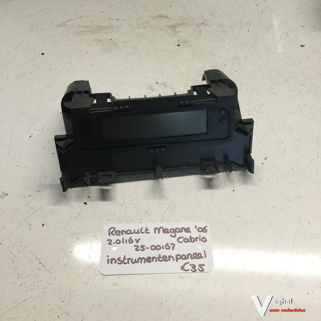 Renault Megane Cabrio 2.0 16v 2006 2500167   Instrumentenpan, Gebruikt, -, -, Ophalen of Verzenden