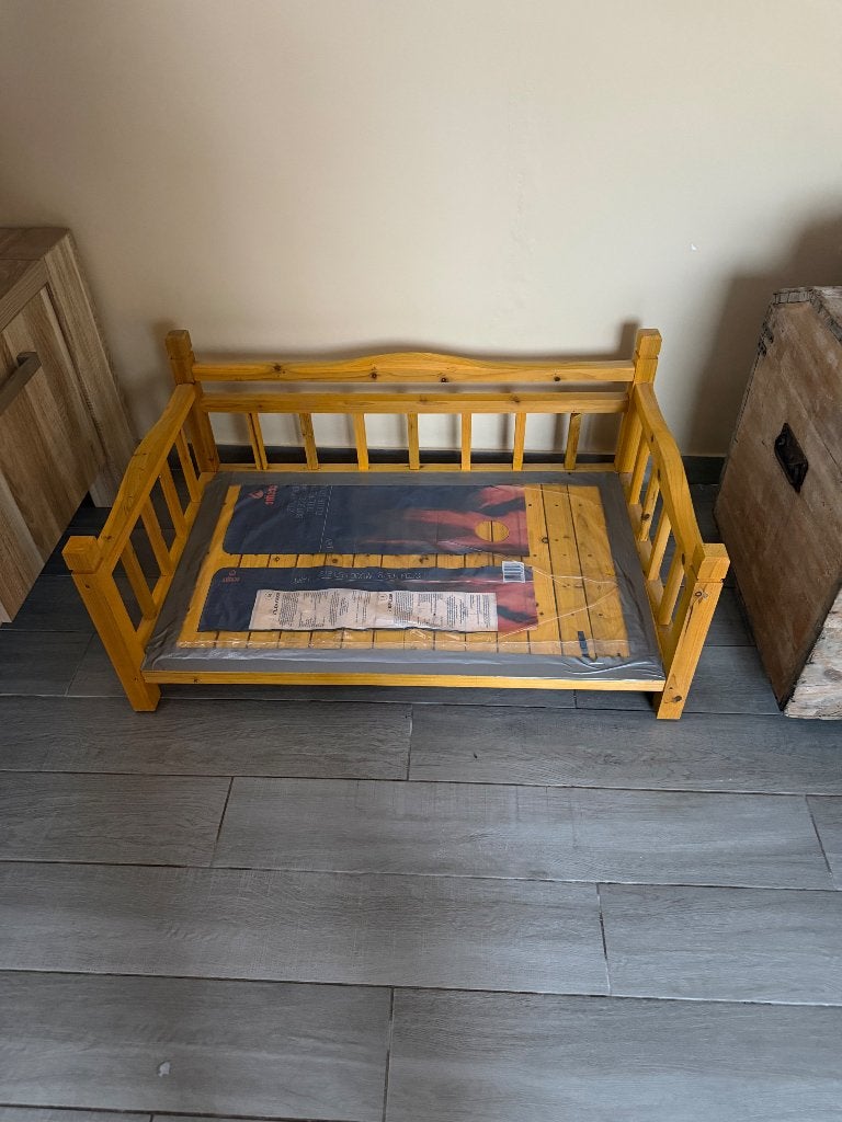 Hondenbed, Ophalen, Zo goed als nieuw, Overige