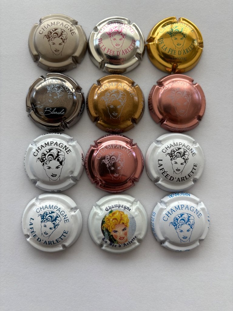 12 verschillende champagne capsules La Fée d’Arlette, Verzamelen, Ophalen of Verzenden