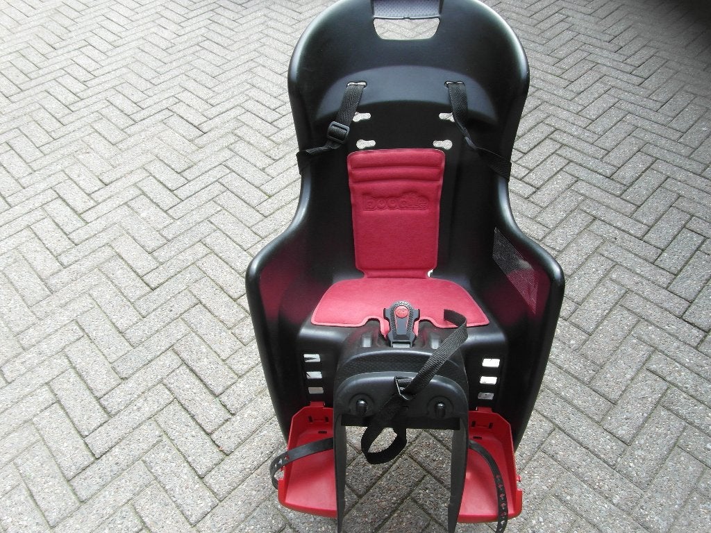 KINDER FIETSSTOEL, Achterzitje, Voetsteuntjes, Zo goed als nieuw, 9 t/m 36 kg