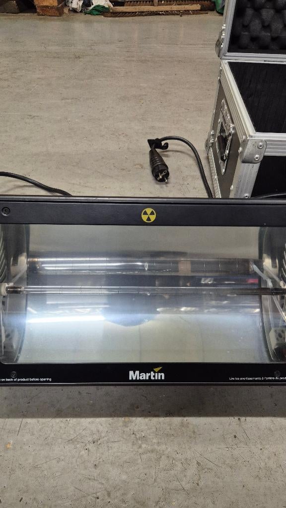 2x Martin Atomic 3000 DMX, Ophalen, Zo goed als nieuw