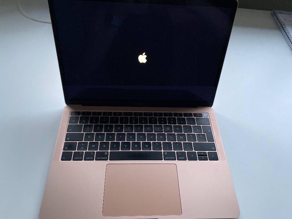 MacBook Air 13” (2018), Computers en Software, Ophalen, 8 GB, 13 inch, Refurbished