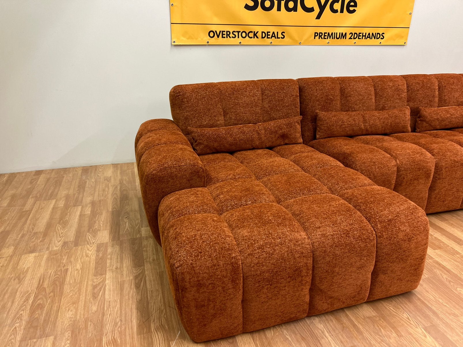 Gloednieuwe Chateau d’Ax hoekzetel - SofaCycle, Nieuw, Ophalen of Verzenden, SofaCycle, Info@sofacycle.be