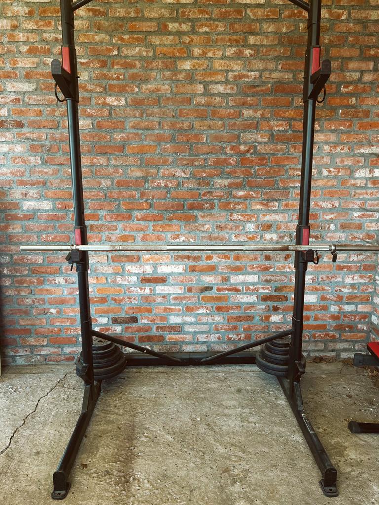 Domyos Squad Rack / Bench / Barbell / Dumbells / Pull-Up, Enlèvement, Comme neuf