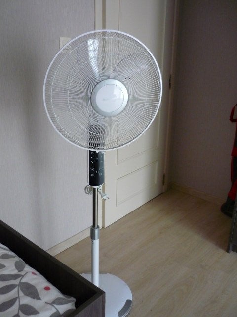 Witte ventilator op statief, Electroménager, Enlèvement, Comme neuf, Ventilateur de trépied