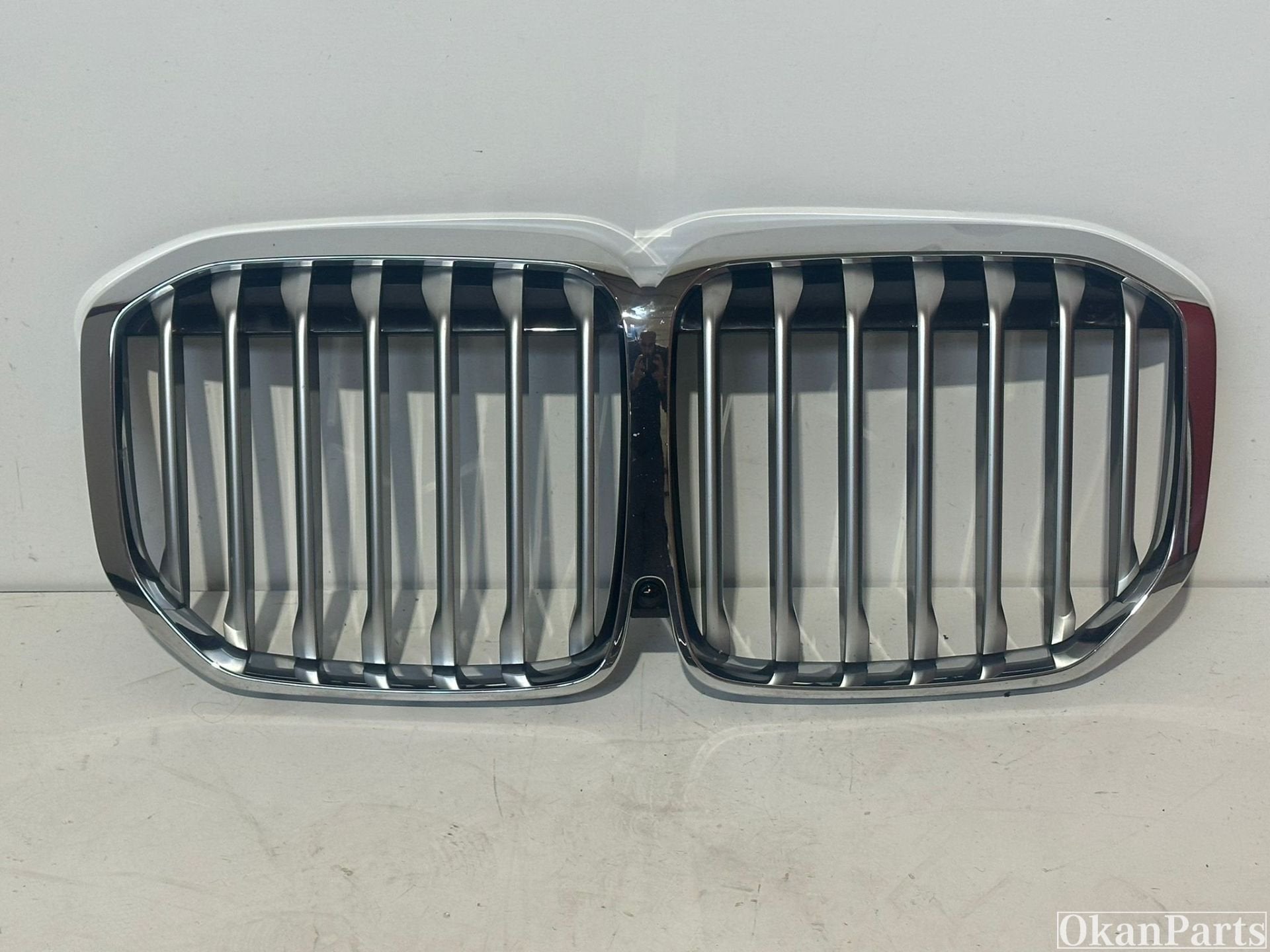Calandre BMW X7 G07 2454895, Petuelring 130
80788  Munich, DE, Info@bmw.de, Utilisé, BMW