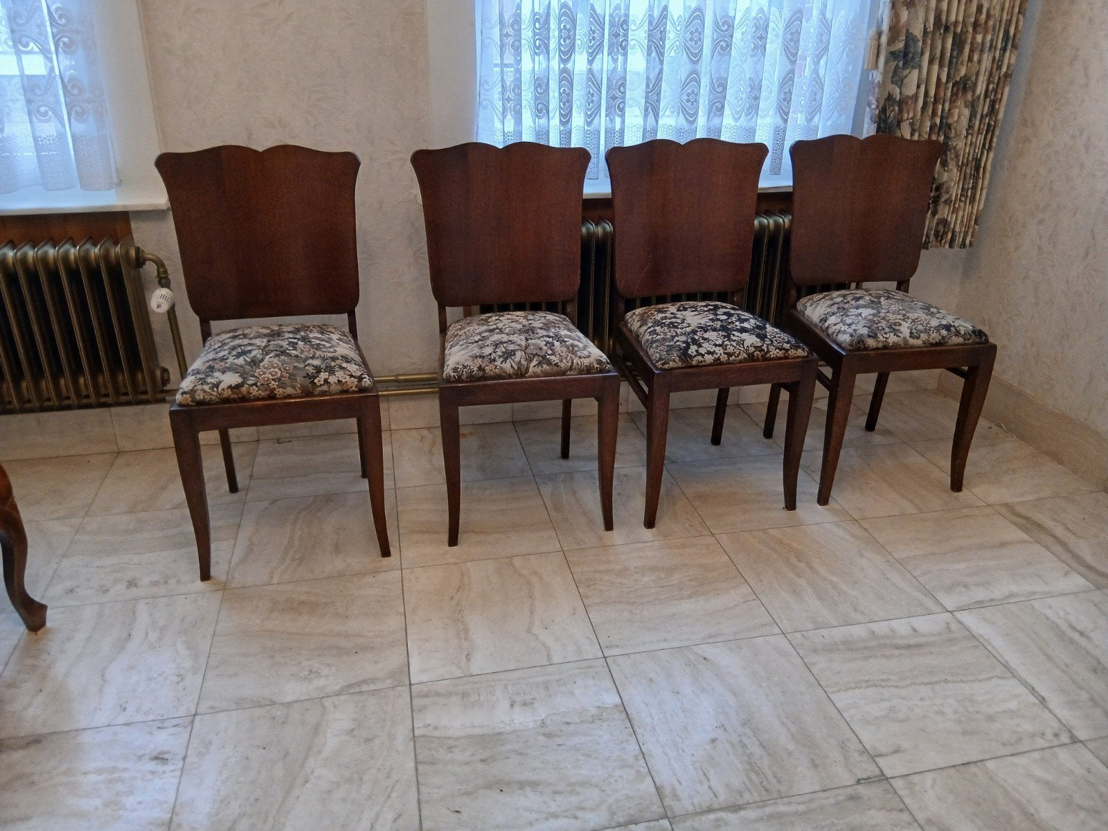 set van 4 antieke stoelen, Ophalen