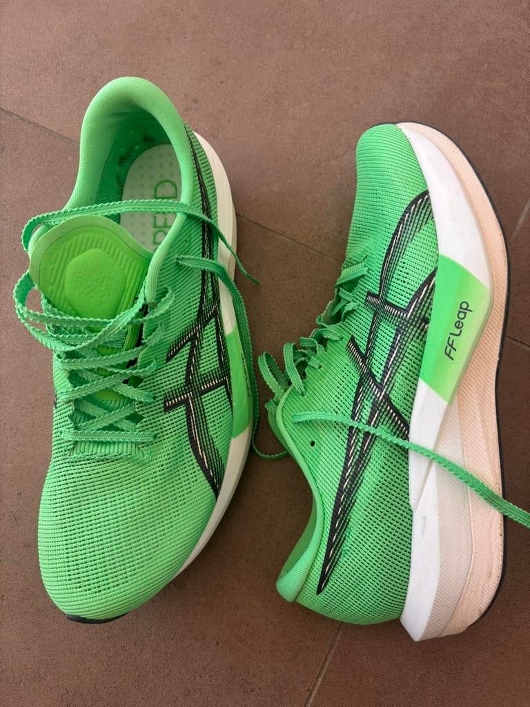Asics Magic Speed 5 NIEUW, Hardloopschoenen, Verzenden, Zo goed als nieuw, Hardlopen