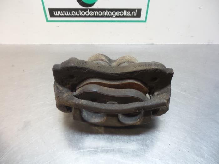 Etrier de frein (pince) avant droit d'un Citroen Jumper (Jum, Autos : Pièces & Accessoires, Freins & Transmission, Citroën, Utilisé