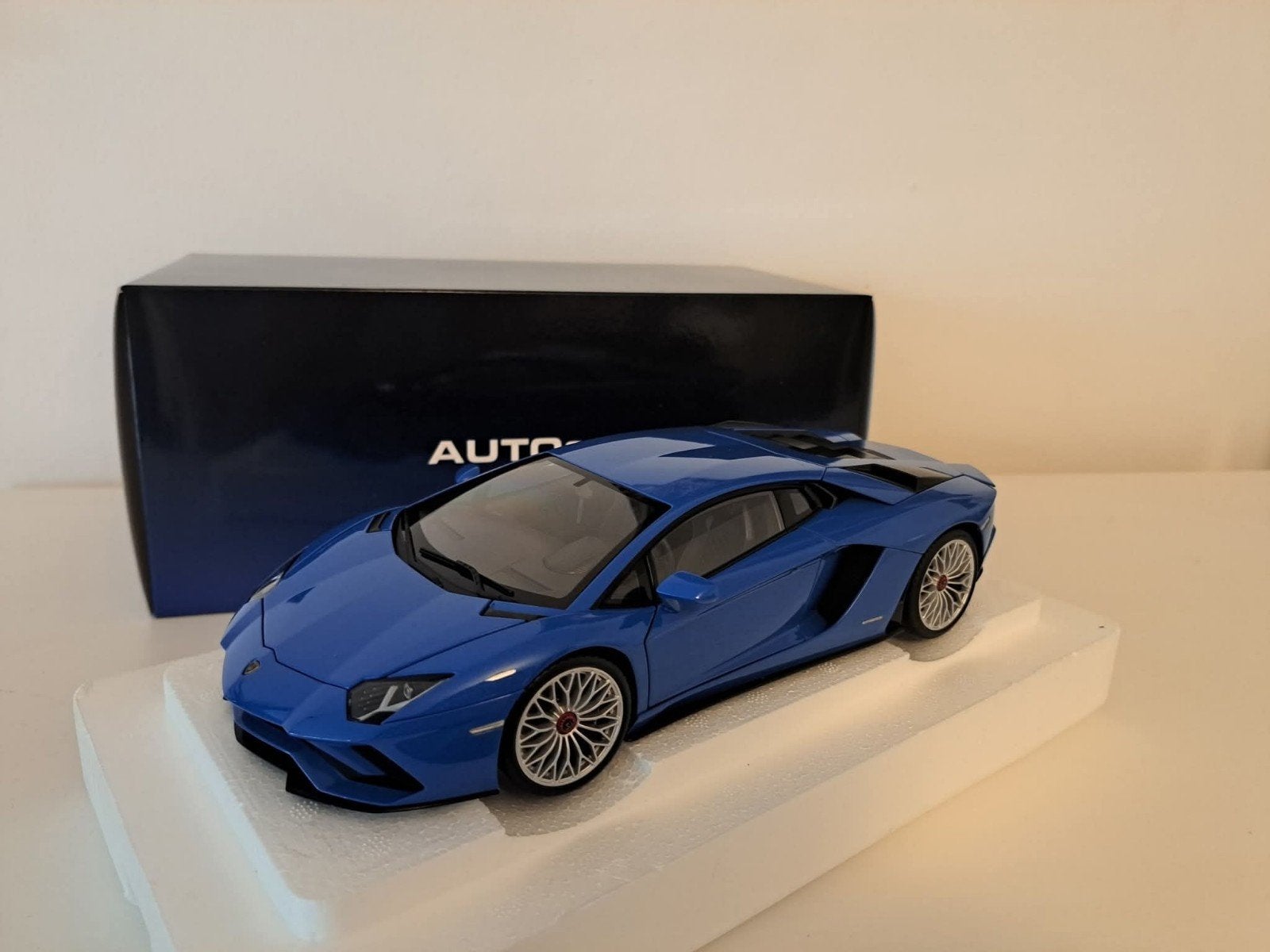 1:18 AUTOart Lamborghini Aventador S Blue Neuve, Enlèvement ou Envoi, Neuf, Voiture, Autoart