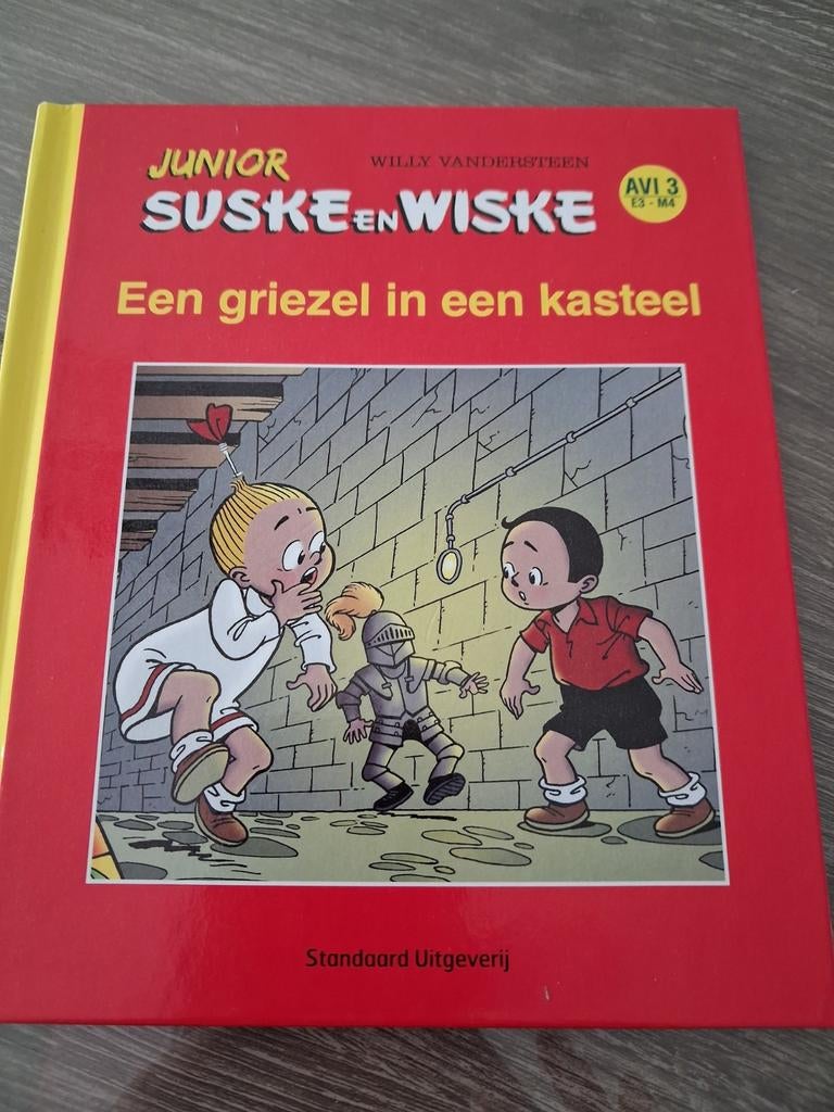 Boek Suske en Wiske Junior: een griezel in een kasteel,Avi3, Enlèvement ou Envoi, Utilisé