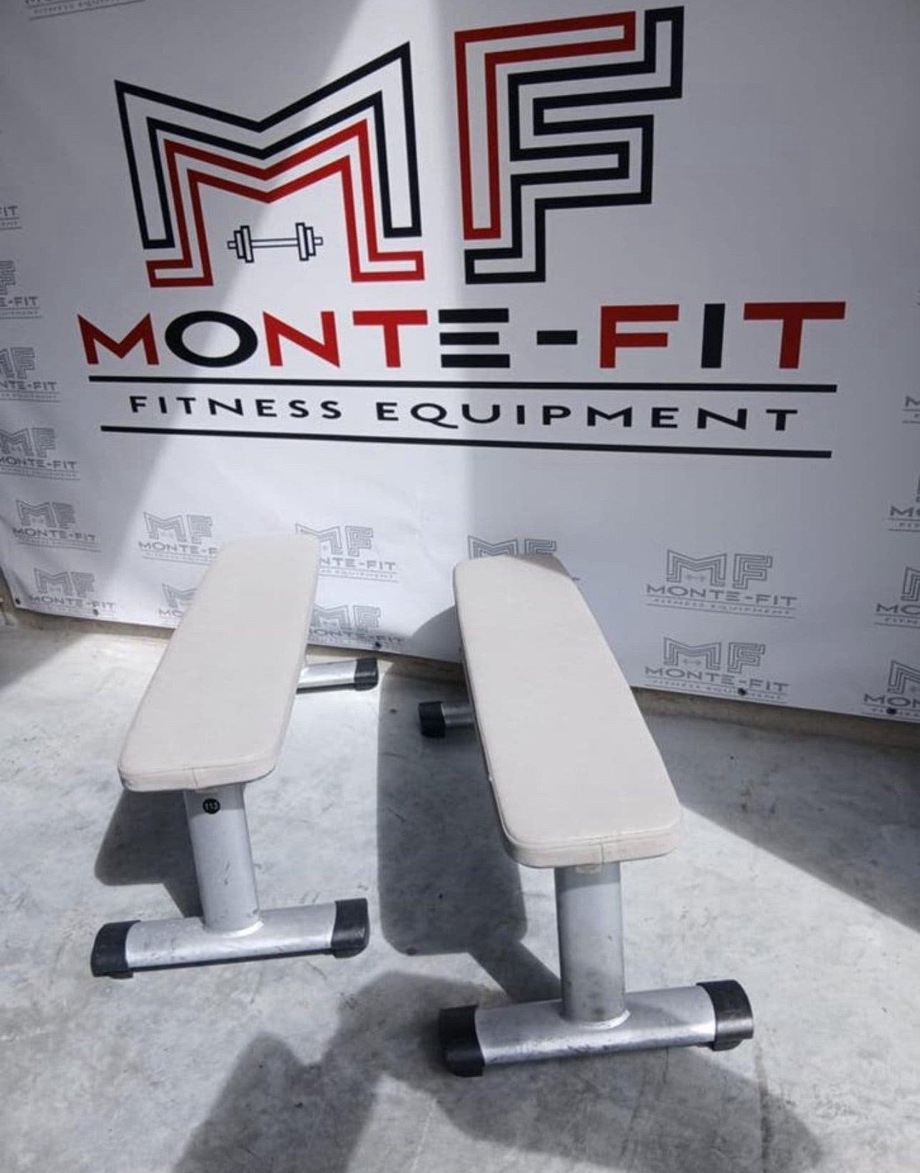 Gym80 flat bench vaste flat bankje, Sport en Fitness, Ophalen, Zo goed als nieuw