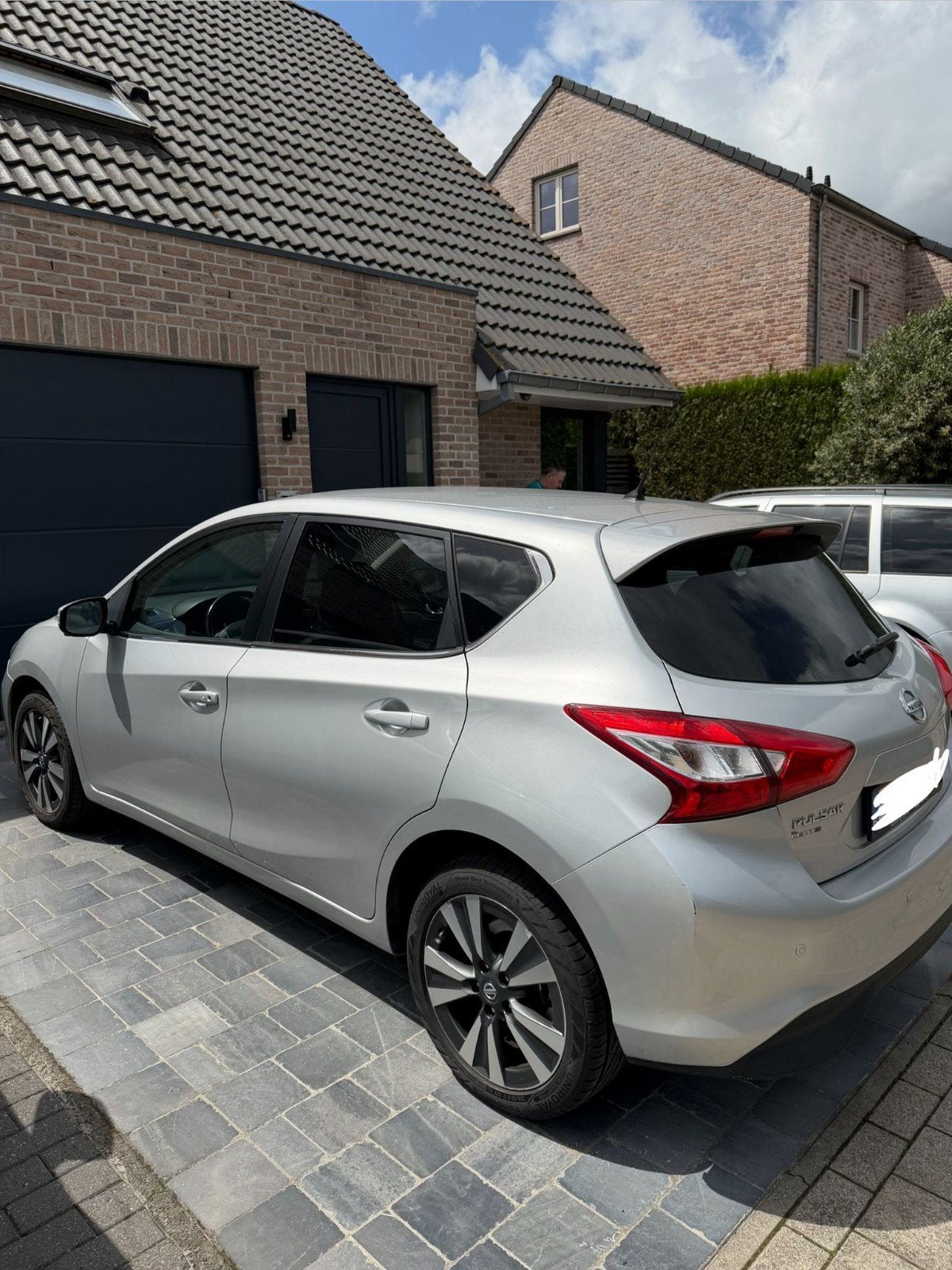 Nissan Pulsar 2017, Auto's, Nissan, 4 cilinders, Leder en Stof, Parkeersensor, 5 deurs