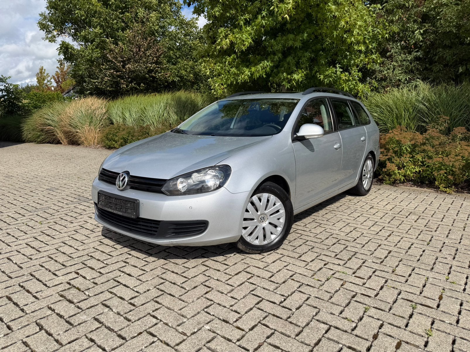 Volkswagen Golf 1.6 - 2011/323.000km/Euro 5 - Manueel, Auto's, Bluetooth, Euro 5, Stof, 1600 cc
