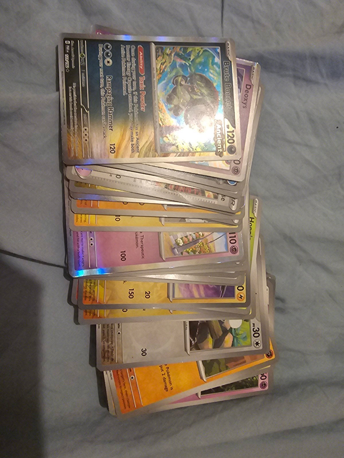 62 pokemon kaarten, Hobby en Vrije tijd, Verzamelkaartspellen | Yu-gi-Oh!, Verzenden