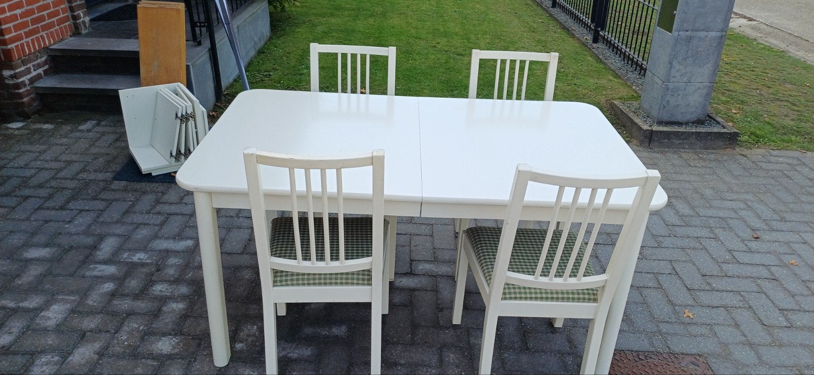 Houten tafel + 4 stoelen, Antiek en Kunst, Ophalen