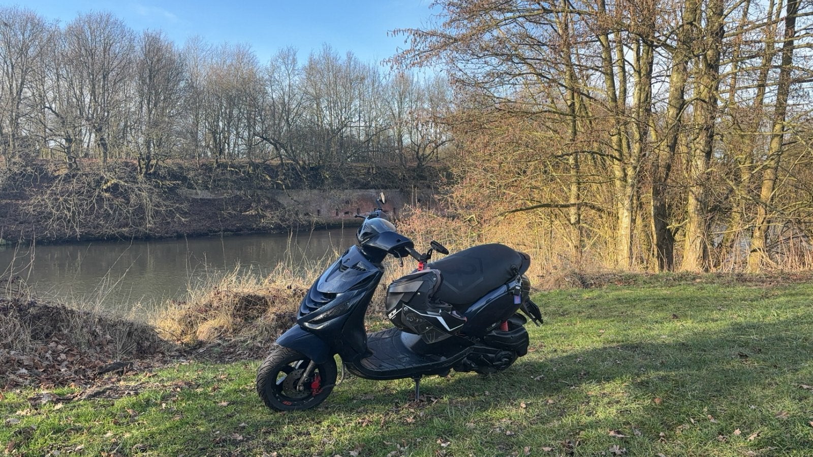 Zip 4t, Vélos & Vélomoteurs, Scooters | Piaggio, Comme neuf, Zip, Classe A (25 km/h), Essence, Enlèvement ou Envoi