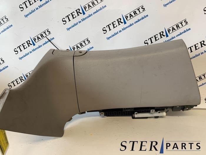 Dashboardkastje van een Mercedes E-Klasse, Gebruikt, -, Ophalen of Verzenden, -