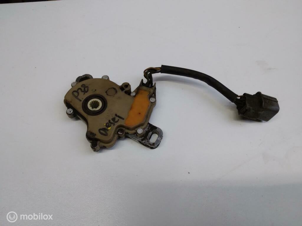 Neutral Switch XYZ Schakelaar Standen ZF 4HP-22 P38 Diesel, Land Rover, Land Rover, Enlèvement ou Envoi, Utilisé