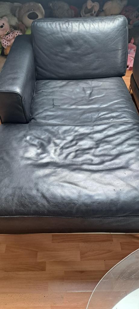 2 faiteils en cuir + table, Maison & Meubles, Enlèvement