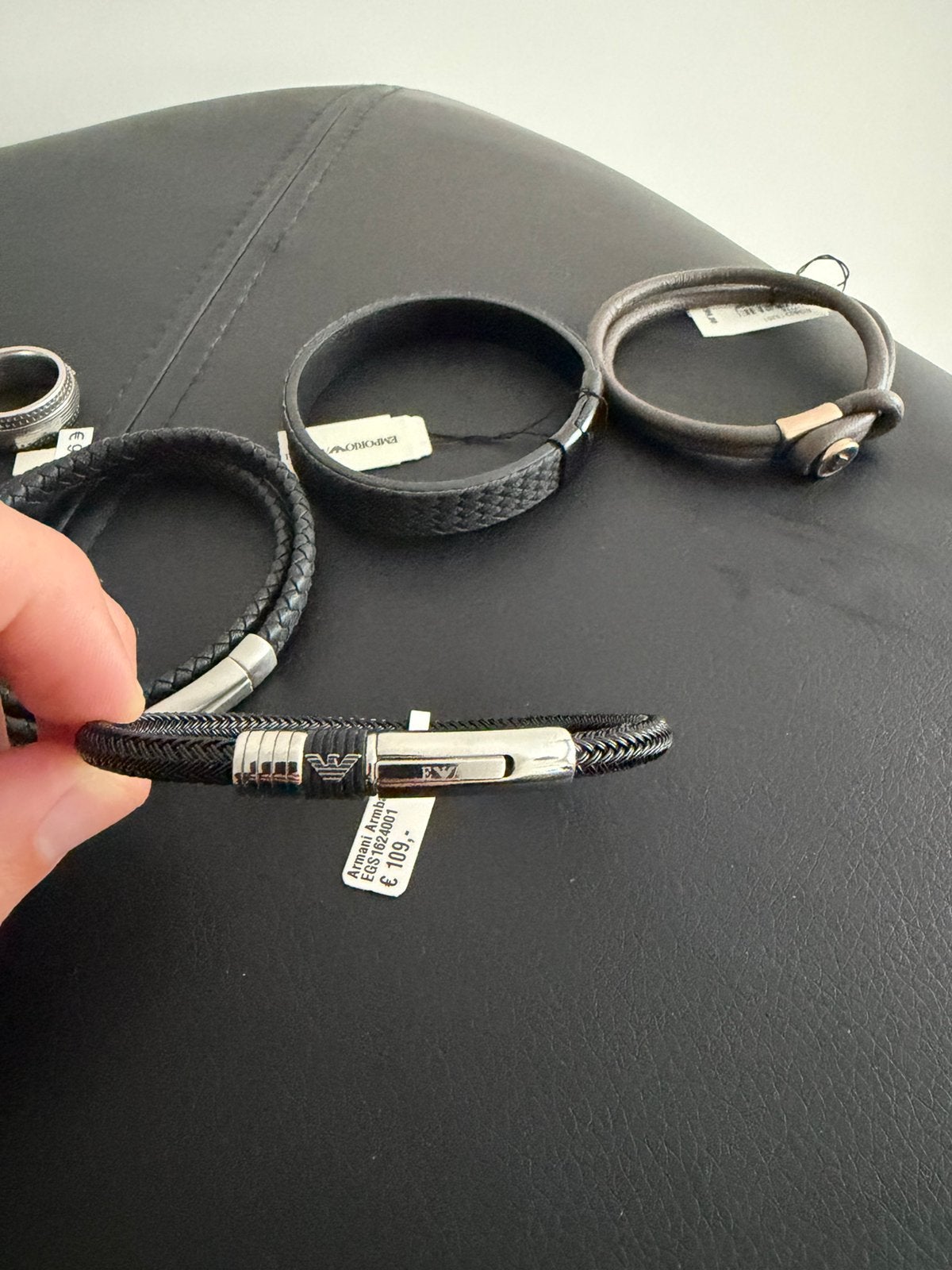 Lot de bijoux armani pour homme ( bracelet et bague), Enlèvement ou Envoi, Neuf