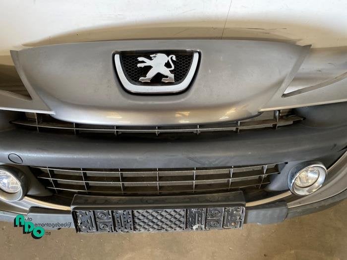 Voorbumper van een Peugeot 207 (207 06-) (KTQ), Auto-onderdelen, Gebruikt, -, -, Ophalen of Verzenden