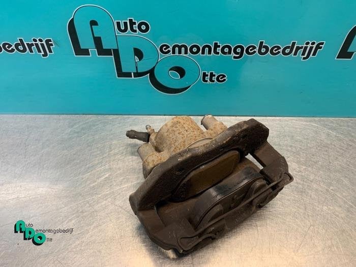Etrier de frein (pince) avant gauche d'un Ford Focus (Focus, -, 3 mois de garantie, -, -