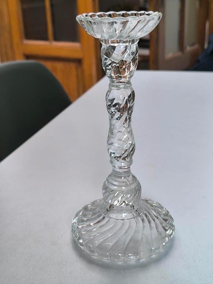 Glazen 'wervelende' kandelaar, Ophalen of Verzenden, Glas