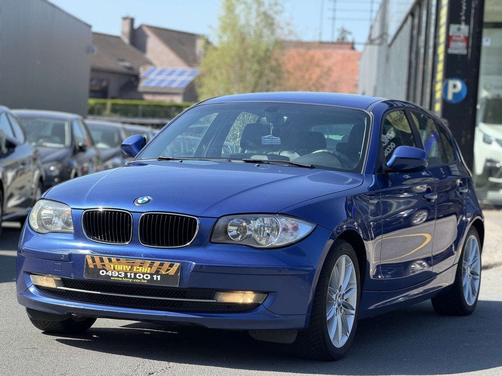 BMW 1 Serie 118 118 d*CLIMA*CUIR*JANTES PACK M*Prix Export, Auto's, BMW, 100 kW, Euro 5, 1 Reeks, Zwart