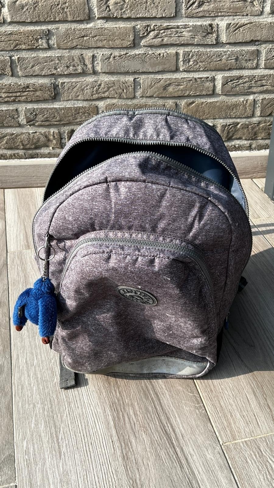 Kipling rugzak (grijs), Handtassen en Accessoires, Tassen | Schooltassen, Ophalen, Grijs