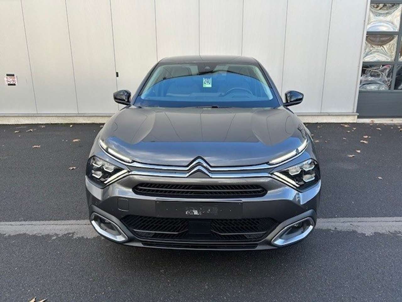 Citroen C4 X MAX, 1199 cc, 0 kg, Parkeersensor, Bedrijf