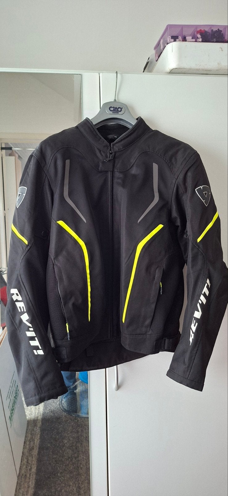 Motorjas voor de zomer, Motoren, Kleding | Motorkleding, Ophalen