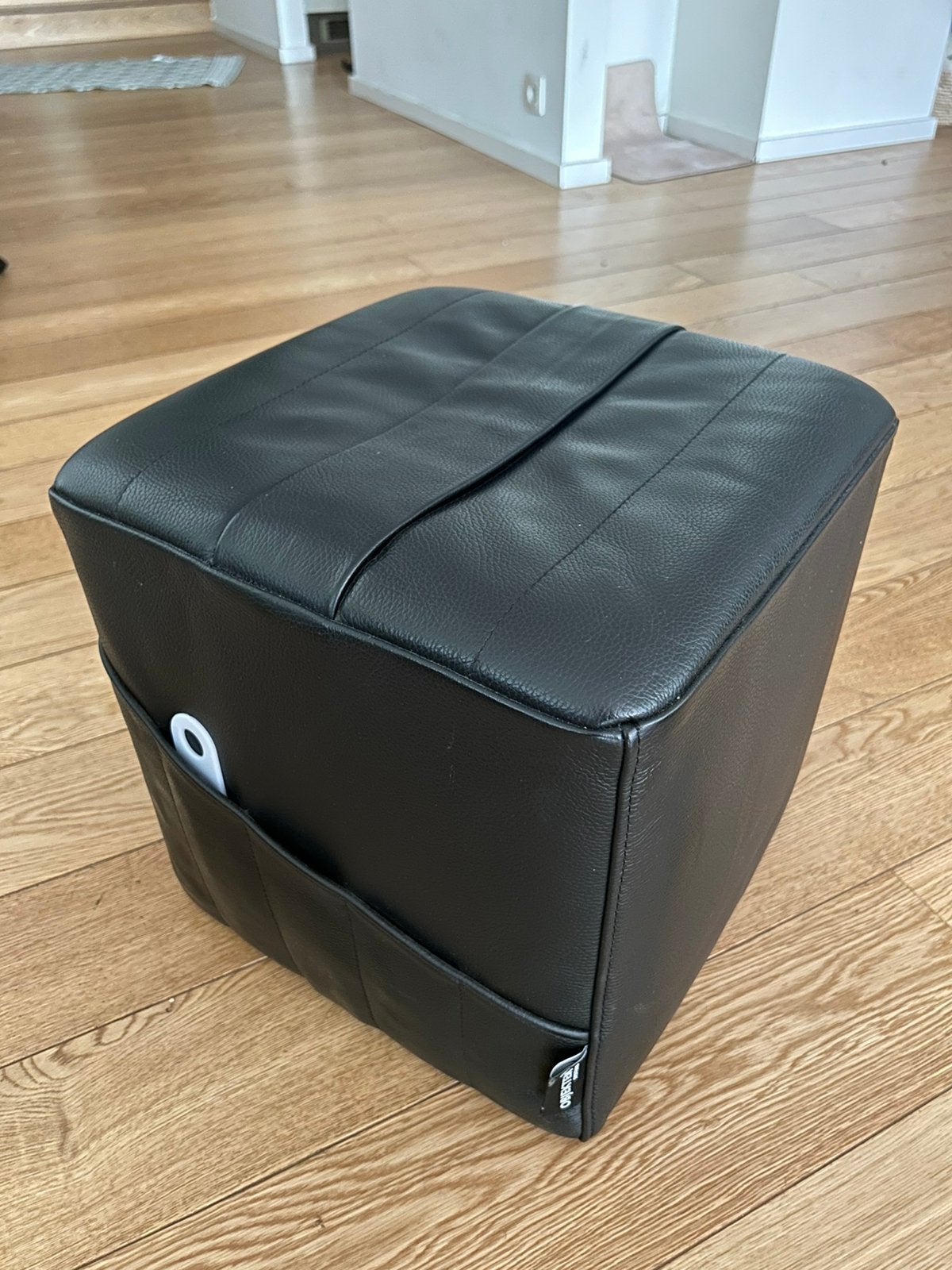 Pouf en cuir Objekten Systems – Design contemporain, Enlèvement, Comme neuf, Cuir