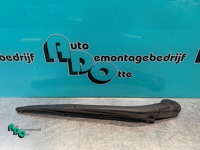 Bras essuie-glace arrière d'un Peugeot 206 (206 98-), -, 3 mois de garantie, Utilisé, -