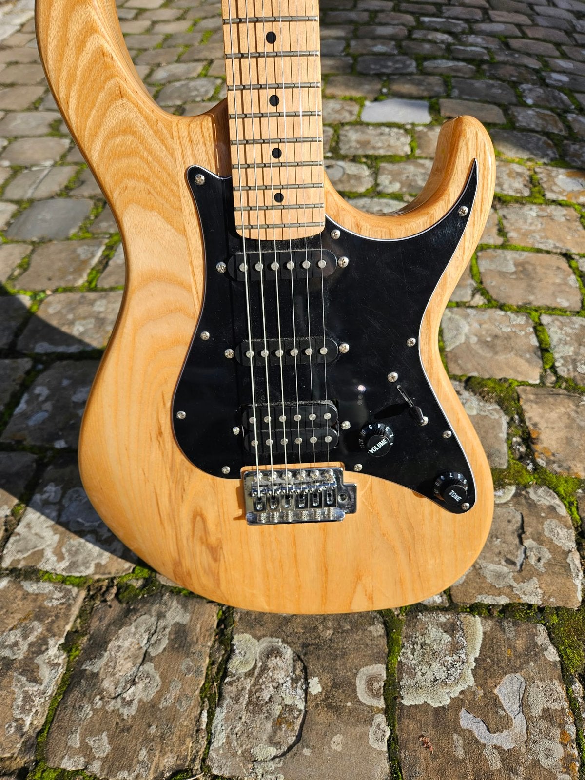 Guitare stratocaster cort G200dx, Ophalen, Zo goed als nieuw