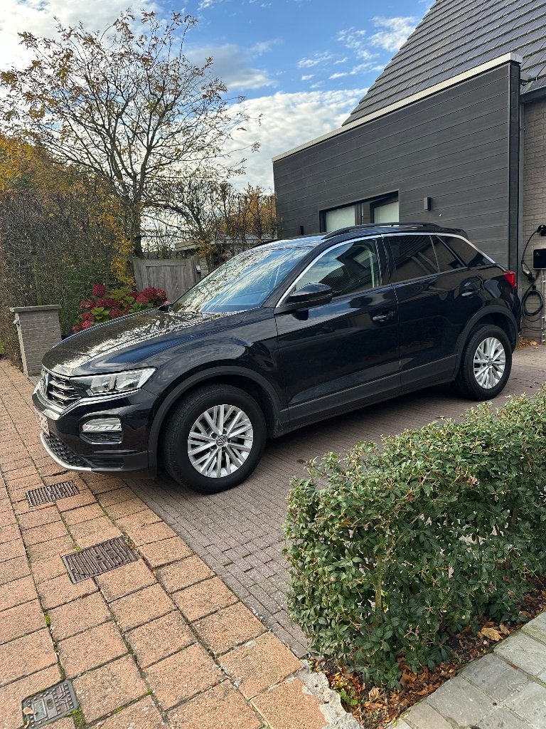 VW T-Roc/zwart/90000km/benzine/2018, Auto's, Volkswagen, Stof, Zwart, Multifunctioneel stuurwiel, Handgeschakeld