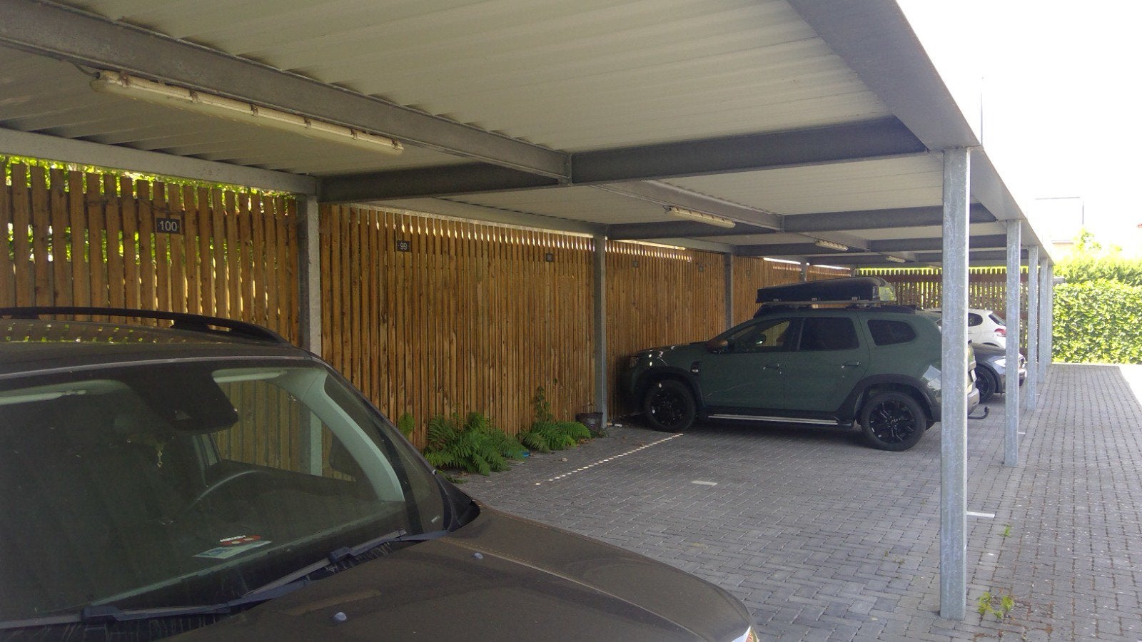 Carport Ververijstraat Sin-Niklaas, Immo, Garages en Parkeerplaatsen