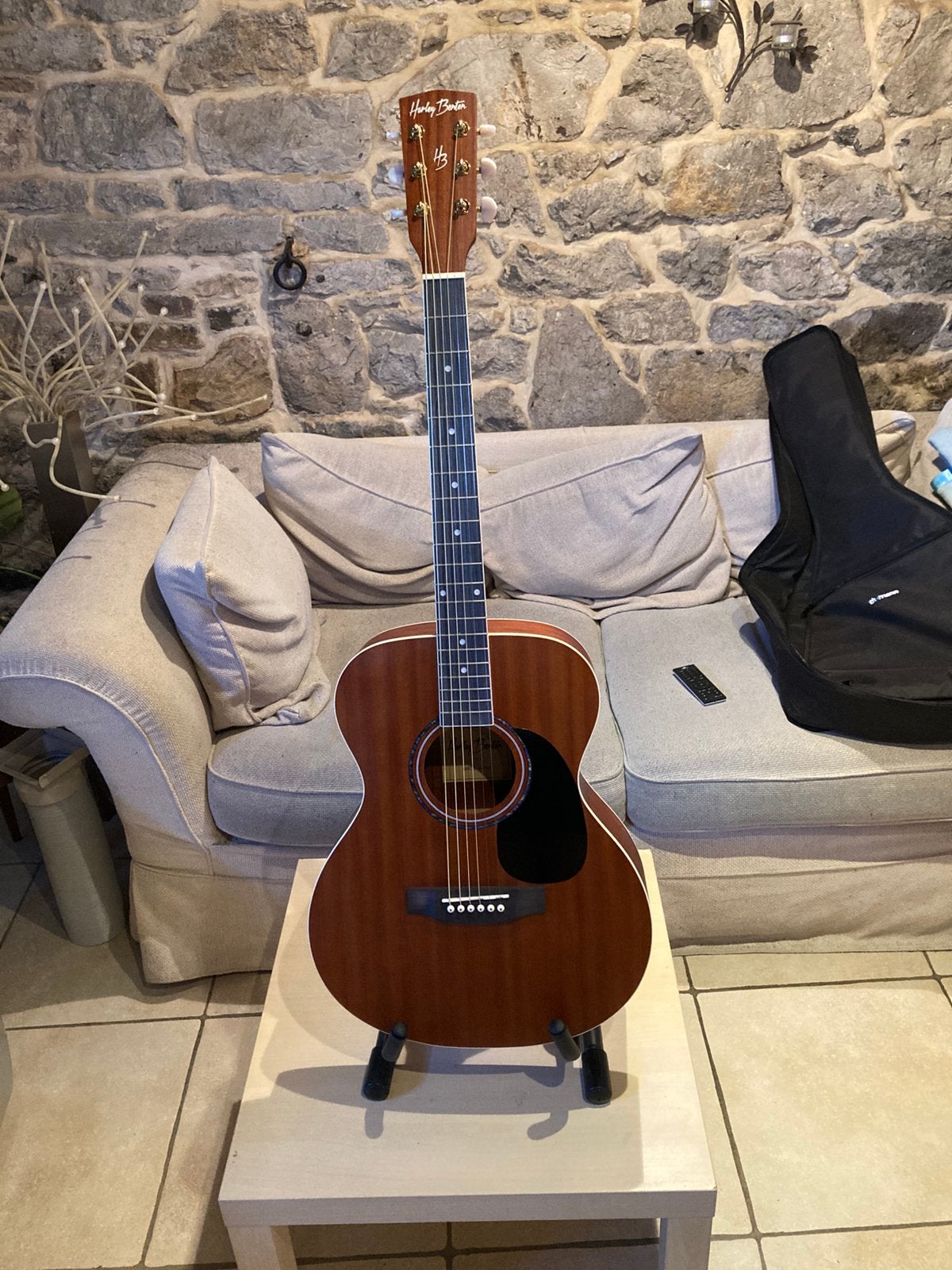 Guitare Harley Benton, Muziek en Instrumenten, Snaarinstrumenten | Gitaren | Akoestisch, Ophalen, Zo goed als nieuw