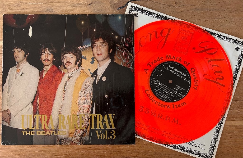 BEATLES - Ultra rare trax vol.3 ( LP; rood vinyl; NMINT ), Vinyle coloré, Enlèvement ou Envoi, Comme neuf, Rock classique